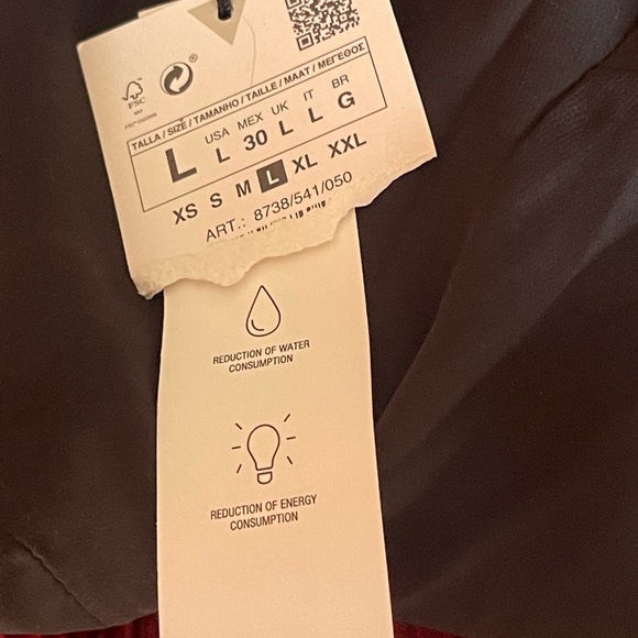 ZARA Metallic Sparkle Floral
Lined Shirred Ruched Mini Mod
Dress Size L - Picture 15 of 16